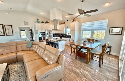 Painters Hill House | Flagler Beach Gem,Prime Ocean Views,Beach Access!