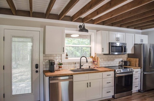 Tracy City House | Flat Branch Lodge - Tracy City TN