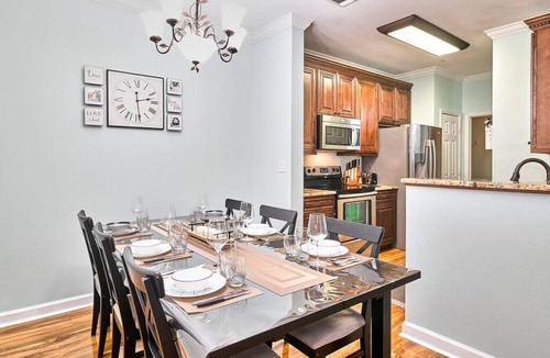 New Tampa Condo | Florida Dream Vacation 2/2 All new with Amenities!