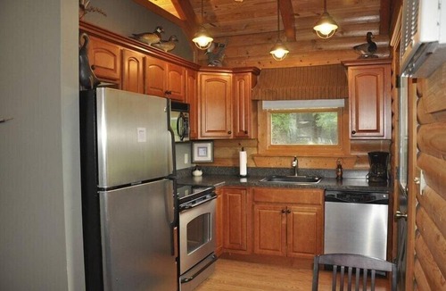 Wellborn Cabin | Florida Log Cabin Lakefront