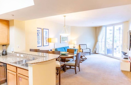 Indian Bayou Apartment | *Florida Poolside Paradise w/Tennis & Gym