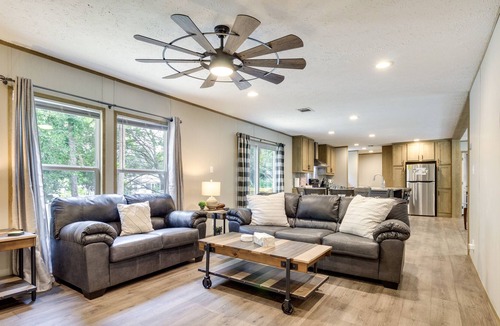 Chassahowitzka House | Florida Retreat Near Chassahowitzka River