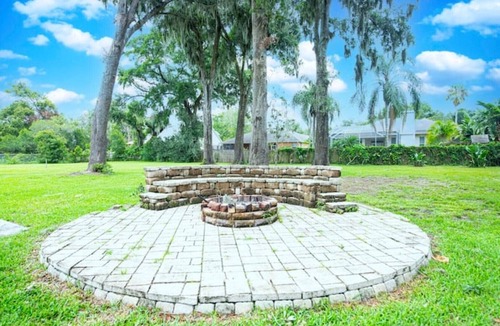 Plant City House | Florida Vacation Magic, Pool, 8BR-5BA