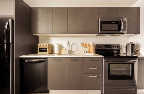 Riverwalk Fort Lauderdale Apartment | Flow Fort Lauderdale - Studio Suite