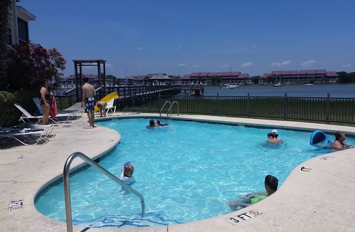 Waters Edge House | Follitude at Water's Edge with Awesome River Views! Easy walk to shops/beach