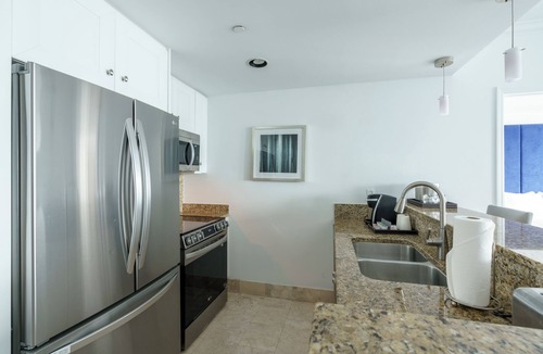 Mid Beach Apartment | FONTAINEBLEAU HOTEL 4 BEDROOM/6 BATHROOM 36TH FLOOR (4 unit suite)