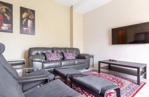 Imperial Point Apartment | Fort Lauderdale guest house