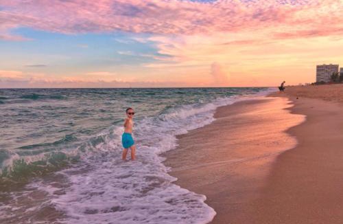 Croissant Park House | Fort Lauderdale Retreat Near Beach & Airport