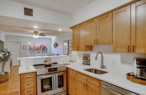 Victoria Park Apartment | *Fort Lauderdale* Poolside Condo Next to Las Olas ~ 53
