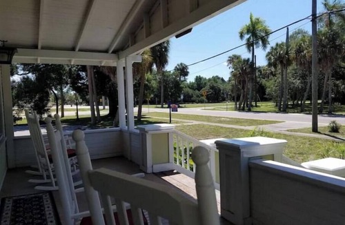 Dean Park Historic District House | Fort Myers 3 BR Bungalow