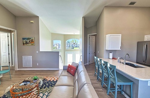 Mid Island House | Fort Myers Beach Oasis! Newly Renovated! 4BR/4BA, POOL!