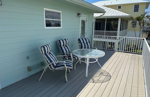 Mid Island House | Fort Myers Beach Vacation Home