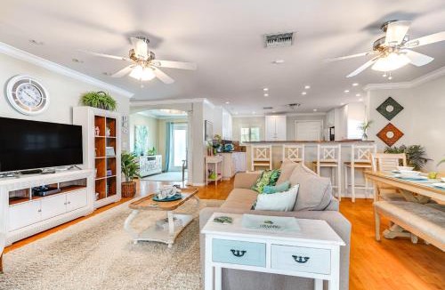 Villas House | Fort Myers Bungalow - 12 Miles to the Beach!