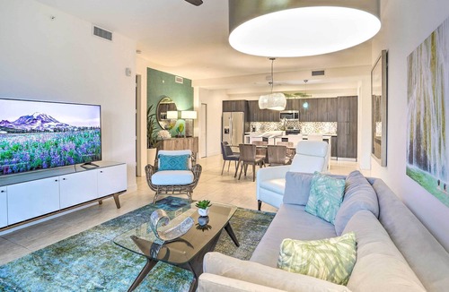 Majestic Palms Condo | Fort Myers Condo w/ Patio & Resort Amenities!