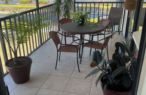 Cypress Lake Condo | FORT MYERS GETAWAY! 2-bedroom condo with WiFi, AC