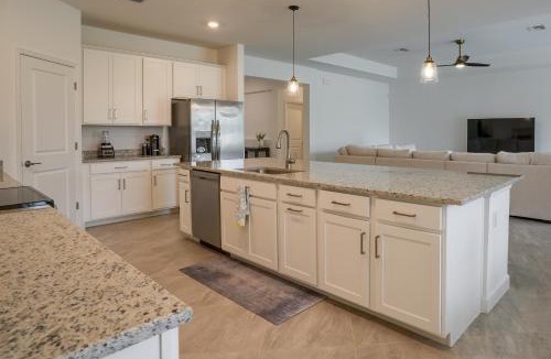 Gateway House | Fort Myers Oasis with Private Pool and Hot Tub!
