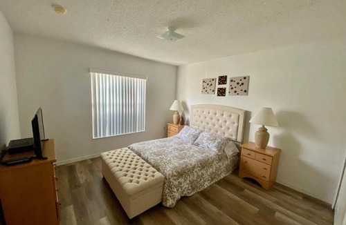 Westbury House | Four Bedroom Pool Home - 143 FL - VUSA
