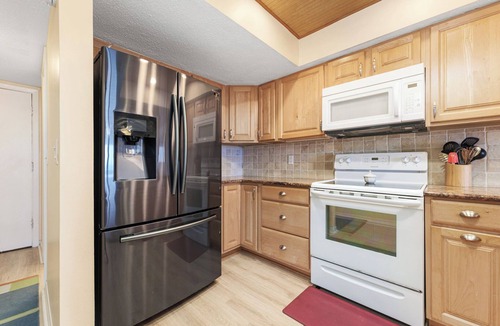 Crescent Beach Condo | Four Winds