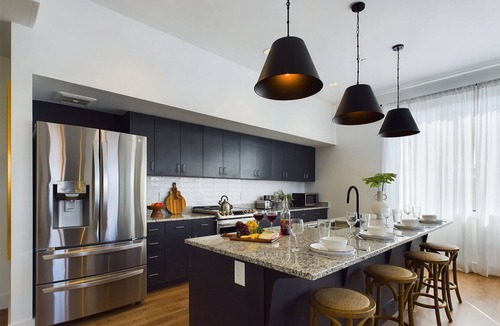 Historic Waverly House | Fox View-Private Balcony-6 Mins Vanderbilt Uni