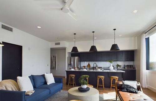 Historic Waverly House | Fox View-Private Balcony-6 Mins Vanderbilt Uni