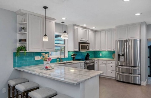 Largo House | French Villa with Heated Pool & Spa