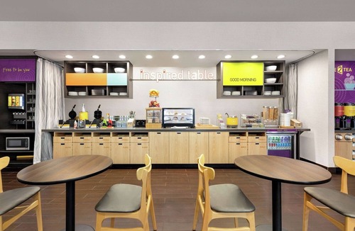 Queens Hotel | Fresh & Stylish 4 2 Queen Studio Retreats with Open Layouts & Thoughtful Touches