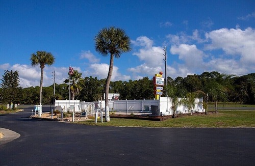 Edgewater House | ❤️FRIENDLY & CLEAN BOUTIQUE MOTEL 4❤️