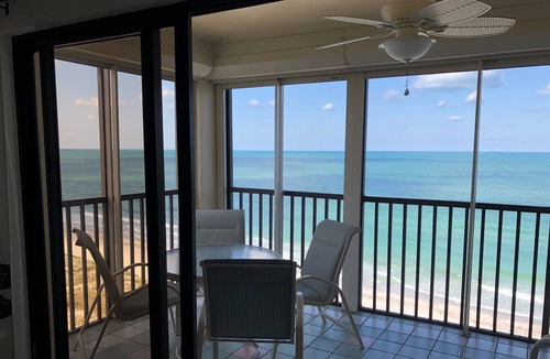 Indian Rocks Beach Condo | Full Beach Front South Corner Condo with Heated Pool, Spa & Tennis Court 2/2
