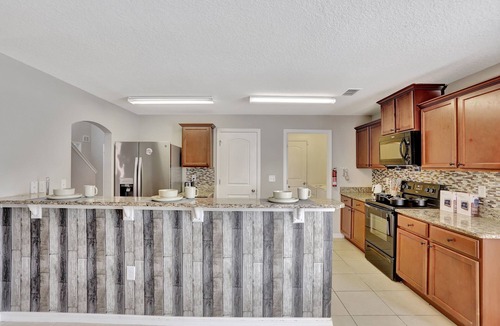 Tavares House | Fully-furnished and Spacious House in Tavares, FL
