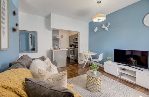 South Beach Apartment | Fully Renovated 1 Br In The Heart Of South Beach. One Block From Beach