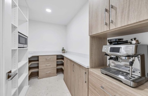 Park Shore House | Fully Renovated Luxury Home W/Private Beach Access & Optional Golf Cart