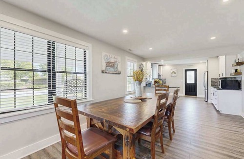 Dagsboro House | Fully renovated ranch home with large patio and firepit