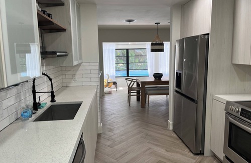 Lake Clarke Shores House | Fully renovated gem! Large Pool on a lush double lot