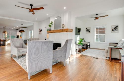 Westview House | Fully Updated! 3,000-Sq-Ft Home Near Mercedes-Benz