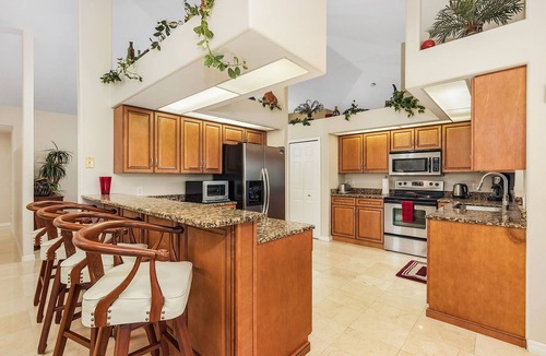 Burnt Store Villa | Fun for the Whole Family! Pool Table, Heated Pool, Fishing Dock -Villa Serendipity-Roelens Vacations
