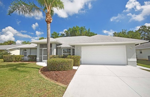 Broadmoor House | Fun in the Sun Vacation Home