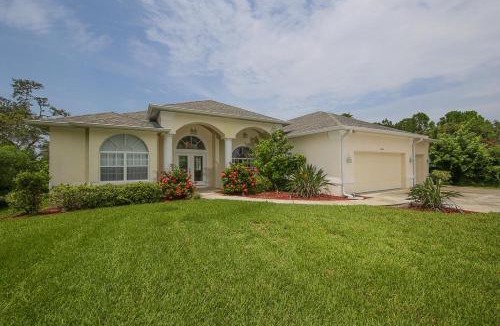 South Venice House | Fun in the Sun Villa