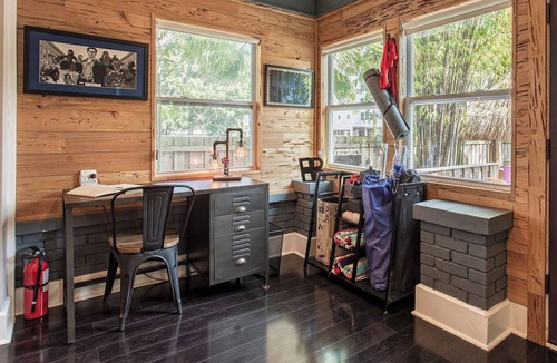 Historic Uptown House | Fun Urban Oasis: Bohemian Bungalow - Prime St Pete