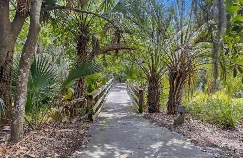 West Beach Village House | FWO1332: 1332 Fairway Oaks