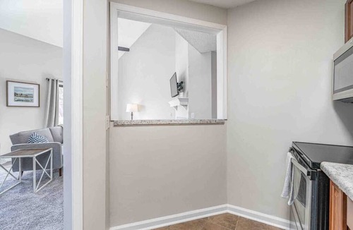 Columbia Apartment | ✨Gated ✨2 bed, 2 bath townhome close to downtown!