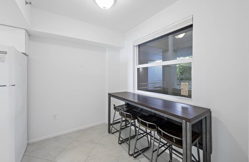 Marco Island Condo | Gated Beachfront Condo | Nice Views, Pools & Ggym