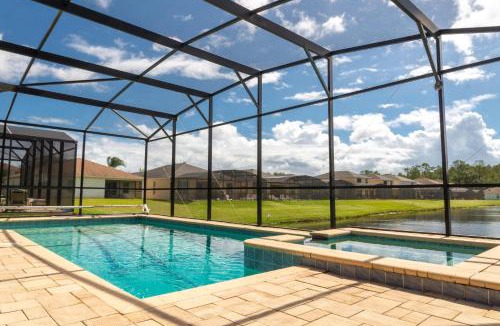 Crystal Cove House | Gated Community, Private Pool And Game Room Near Disney!