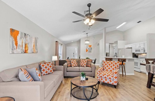 Haines City House | Gated Golf Villa w/Pool near Disney. New owners!