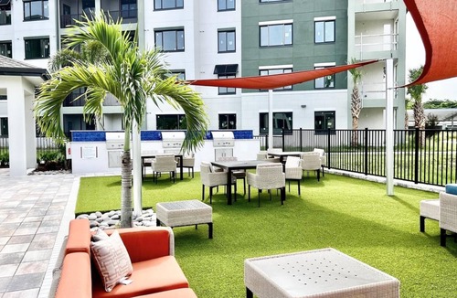 Palmetto Apartment | GatewayCommons 2BD 3
