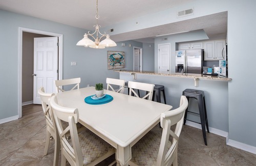 Fort Walton Beach Condo | GD 412: Sunset Fiesta - Rejuvenate on the shores of the Emerald coast!