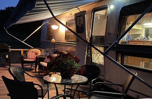 Chickamauga House | Glamping with Donkeys!—The Big Avion