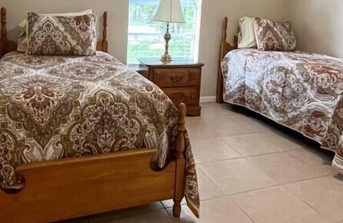 Golden Gate Apartment | Golden Gate Getaway- Escape to Warm and Sunny Naples, FL