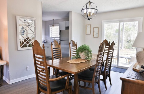 Anniston House | Golden Springs Stepless Rancher with GAMEROOM!