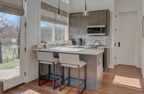 Mineral Bluff Cottage | Golf and Riverfront Cottage | King Bed | Group Availability