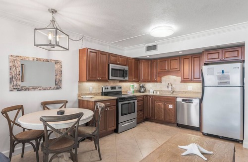 Sandestin Condo | Golf Cart included! Studio with full kitchen. See dolphins from balcony!